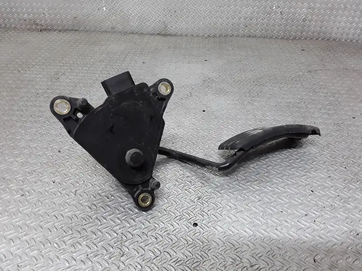 Renault Scenic II - Grand scenic II (2003 - 2006) 8200159647 Педаль акселератора — фото 3