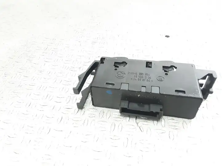 BMW 3 E46 (1998 - 2005) 61318381514 Кнопка стеклоподъемников — фото 2