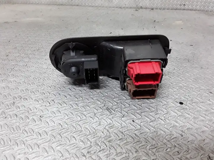 Renault Master II (2004 - 2010) 8200206602 Кнопка стеклоподъемников — фото 2