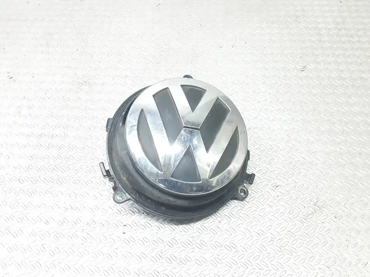 Volkswagen Golf V (2003 - 2009) 1K0827469E Ручка крышки багажника — фото 1