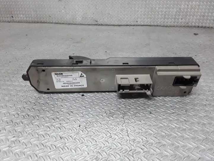 Saab 9-3 Ver2 (2003 - 2007) 12764031 Кнопка стеклоподъемников — фото 3