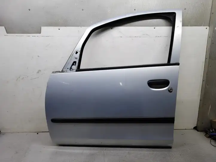 Mitsubishi Colt (2004 - 2008) Дверь — фото 1