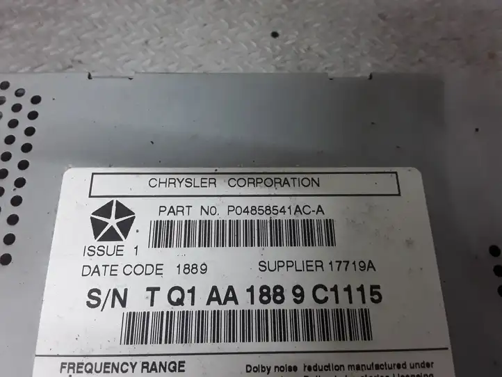 Jeep Grand Cherokee (WJ) (1998 - 2004) P04858541AC Магнитола / мультимедийная система — фото 3