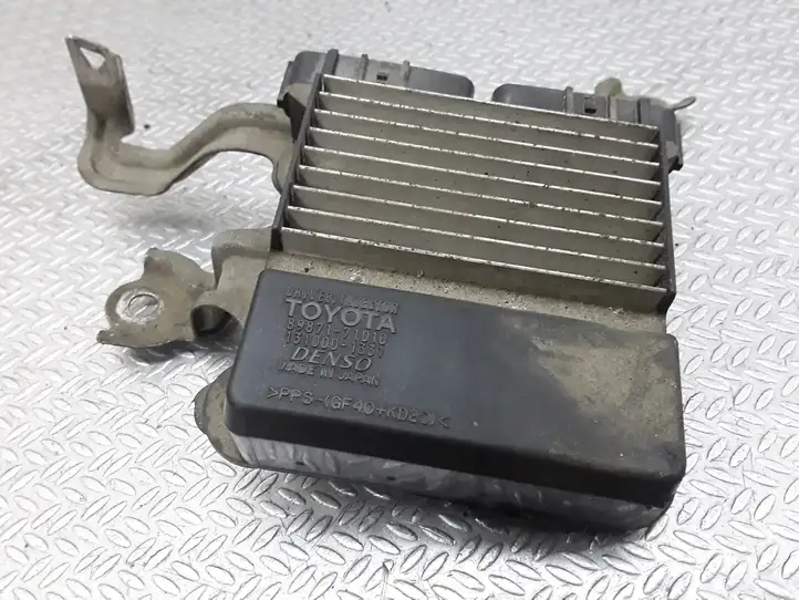 Toyota Avensis T250 (2003 - 2006) 8987171010 Блок управления форсунками — фото 1