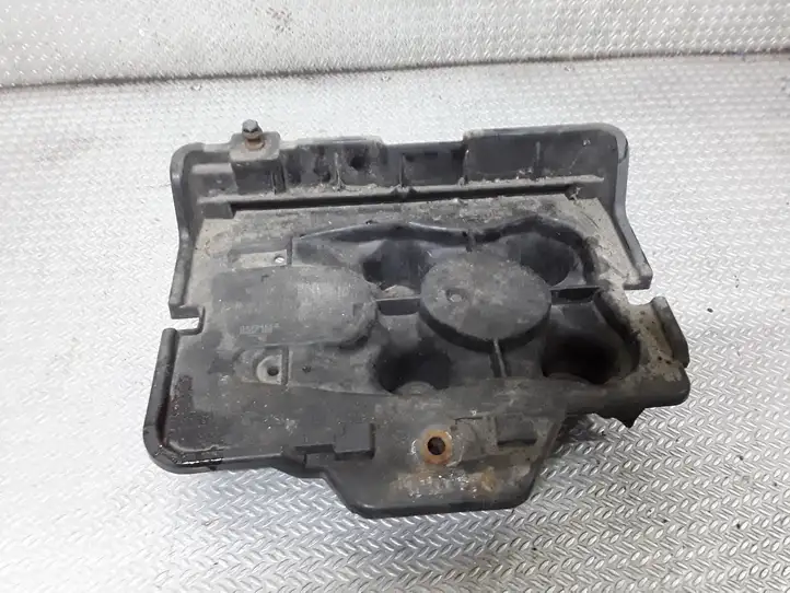 Audi A3/S3 8L (2000 - 2003) 1J0915333A Площадка аккумулятора — фото 1