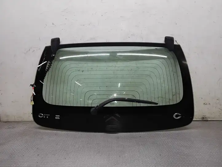 Citroen C1 (2006 - 2013) Открывающееся стекло крышки багажника — фото 1