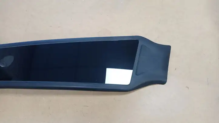 Tesla Model Y (2019 - 2024) 178530000B Наружная накладка стойки B — фото 6