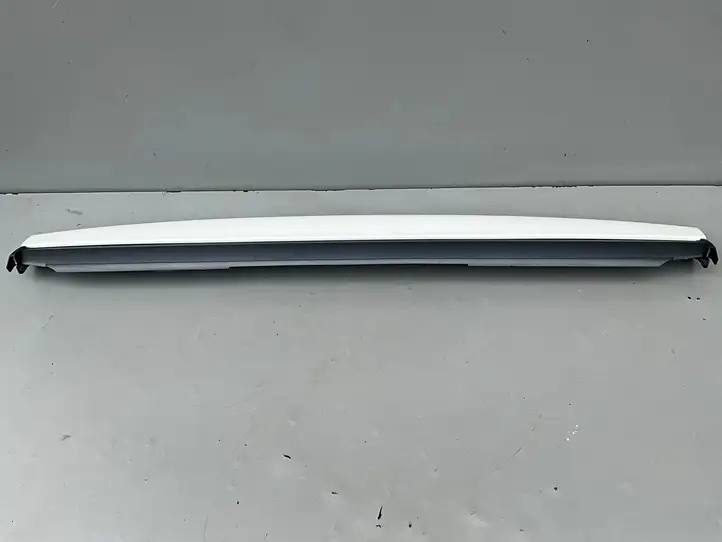 Tesla Model 3 (2017 - 2023) 110056700E Декоративная планка — фото 3