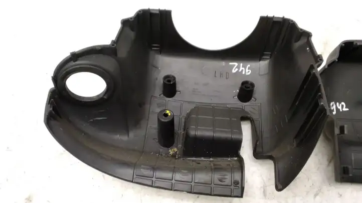 Kia Sportage (2004 - 2008) 848531F000 Обшивка рулевой колонки — фото 9