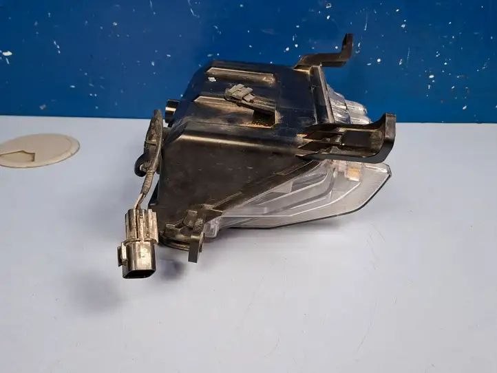 Kia EV6 (2021 - ) 92405CV420 Задняя противотуманная фара — фото 7