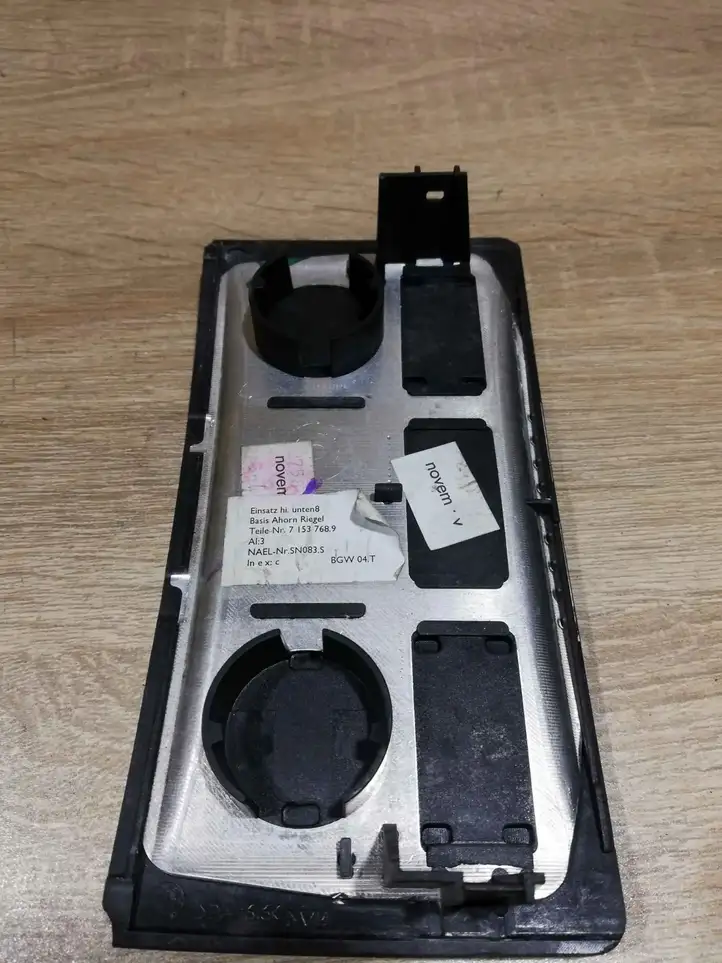 BMW 5 E60 E61 (2004 - 2010) 7153768 Другая деталь консоли (туннеля) — фото 3