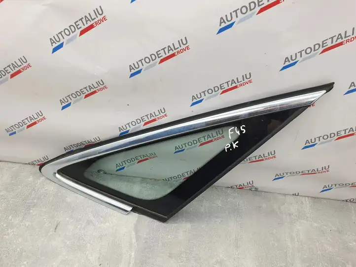 BMW 2 F46 (2015 - ) 7326155 Треугольное стекло кузова — фото 2