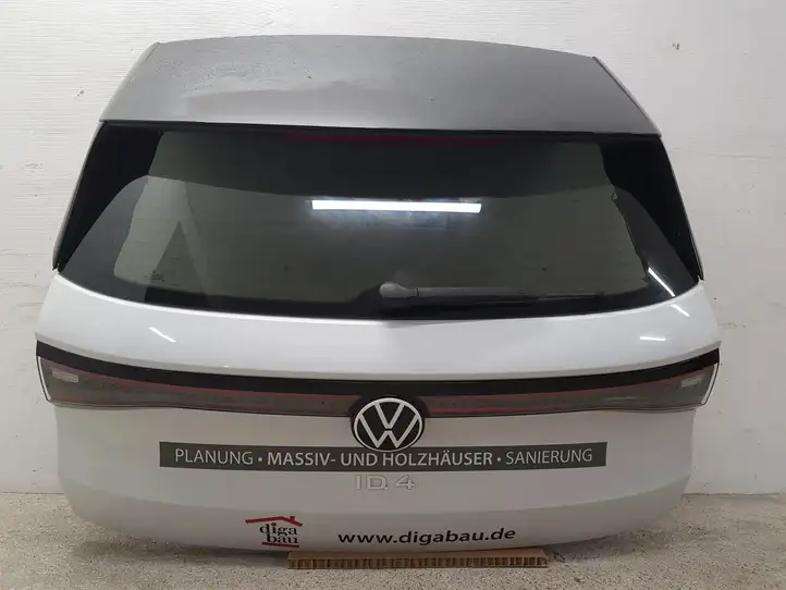 Volkswagen ID.4 (2020 - ) Крышка багажника — фото 1