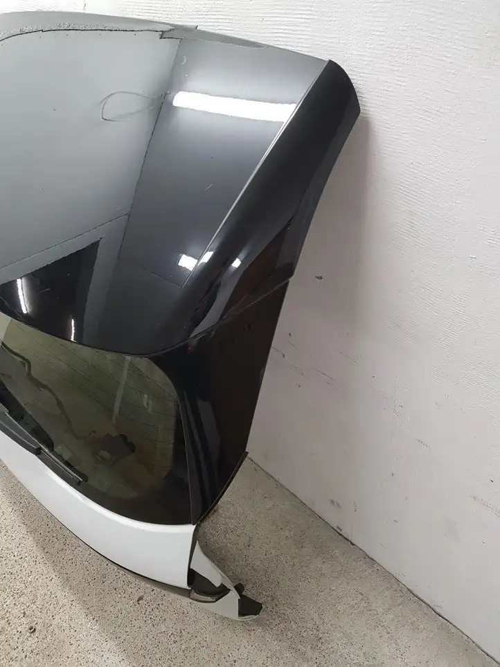 Volkswagen ID.4 (2020 - ) Крышка багажника — фото 6
