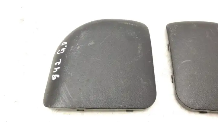 Kia Sportage (2004 - 2008) Прочая отделка багажника — фото 2