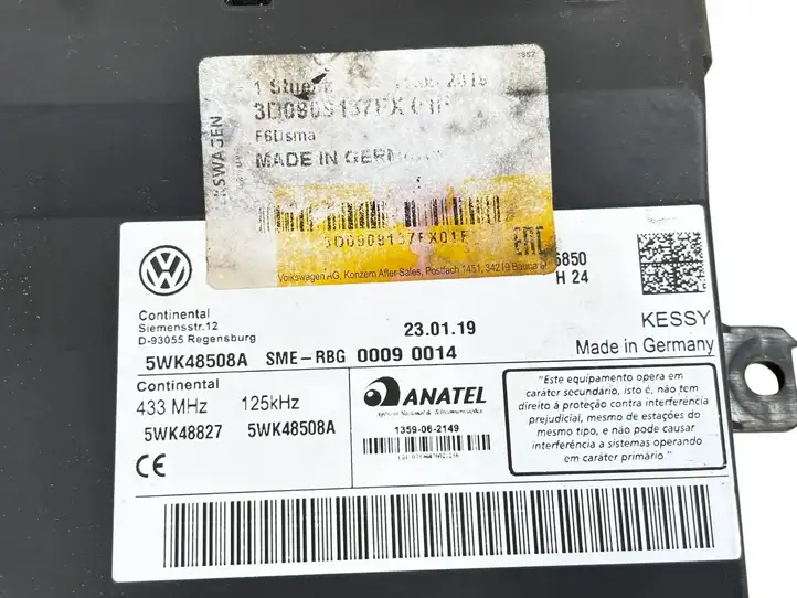Volkswagen Touareg I (2002 - 2010) 3D0909137 Блок управления гаражными воротами — фото 5