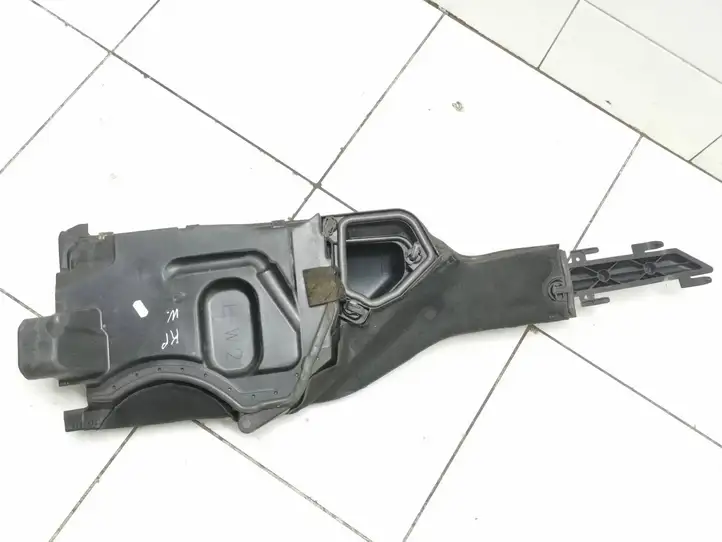 BMW 5 E60 E61 (2004 - 2010) 6921601 Рама микрофильтра воздуха — фото 4