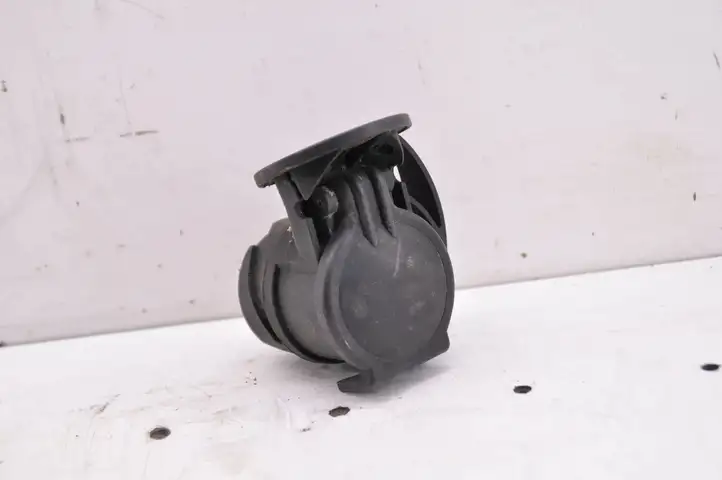 Volkswagen Touran II (2010 - 2016) 000055300C Розетка прицепа — фото 2