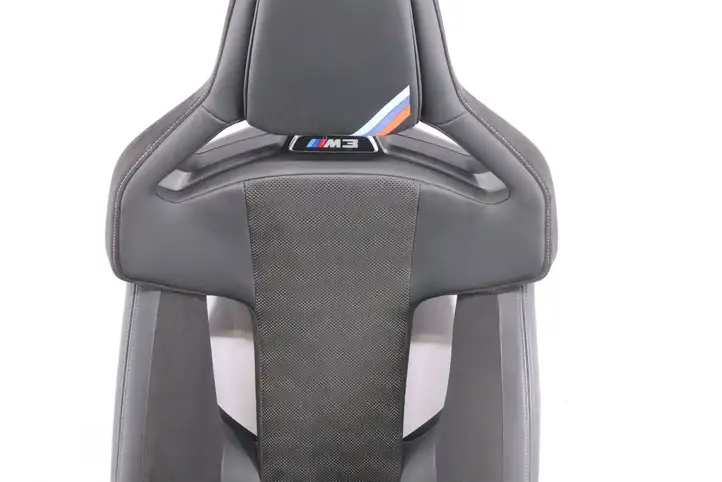 BMW M3 G80 (2020 - ) Переднее сиденье водителя — фото 25