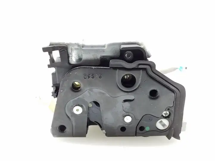 Audi A3/S3 8V (2012 - 2016) 8K0839015H Замок задней двери — фото 6