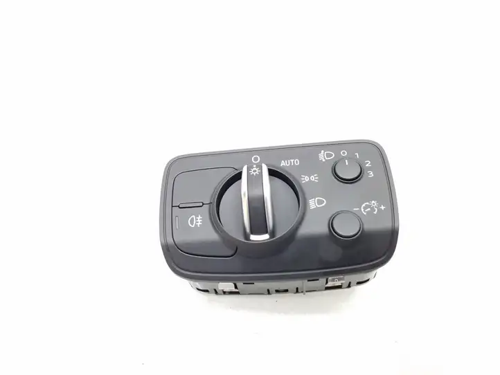 Audi A3/S3 8V (2012 - 2016) 8V0941531AH Включатель фонарей — фото 2