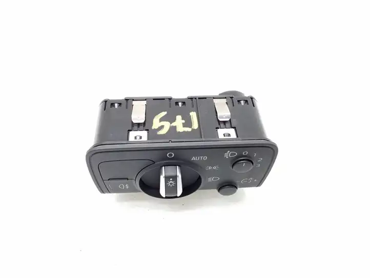 Audi A3/S3 8V (2012 - 2016) 8V0941531AH Включатель фонарей — фото 3