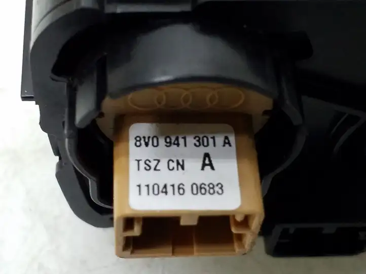 Audi A3/S3 8V (2012 - 2016) 8V0941531AH Включатель фонарей — фото 6