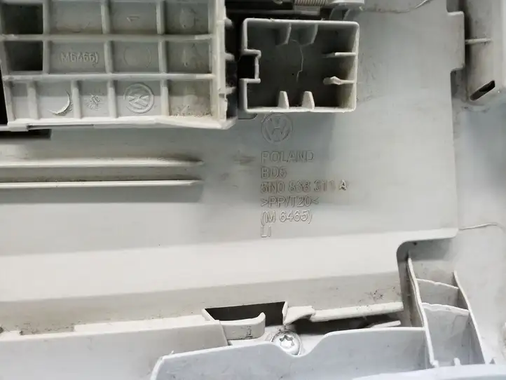 Volkswagen Tiguan (2007 - 2011) 5N0868311A Верхняя обшивка стойки B — фото 6