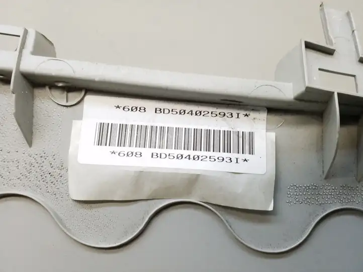 Volkswagen Tiguan (2007 - 2011) 5N0867287B Верхняя обшивка стойки D — фото 5