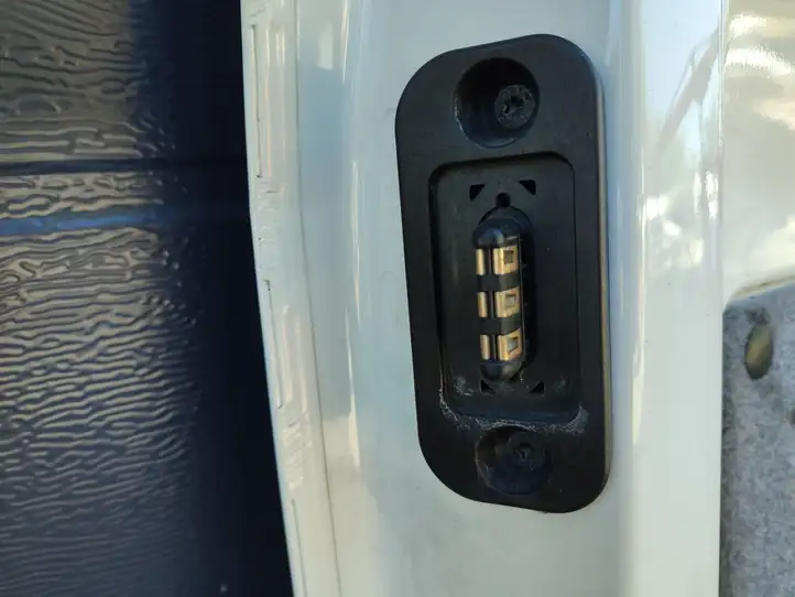 Volkswagen Crafter (2016 - ) Боковая раздвижная дверь — фото 17