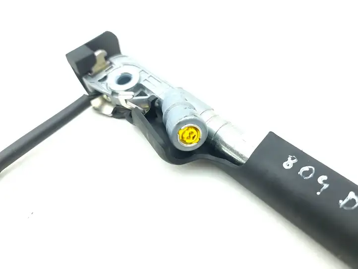 Nissan Juke II F16 (2019 - )  878168815R Замок переднего ремня