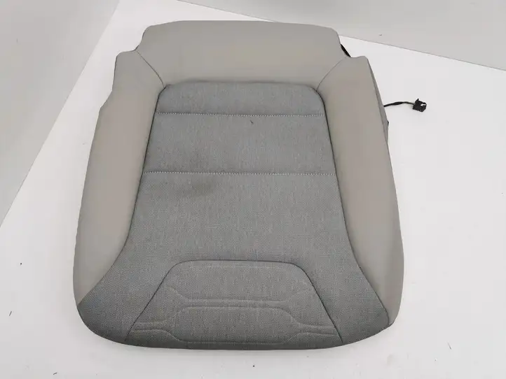 BMW i3   736569305  Нижняя часть сиденья переднего пассажира