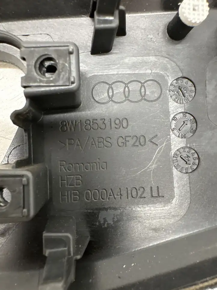 Audi S5 F5 (2016 - ) 8W1853190 Отделка внутренней панели салона — фото 10