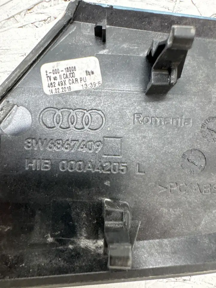 Audi S5 F5 (2016 - ) 8W1853190 Отделка внутренней панели салона — фото 16