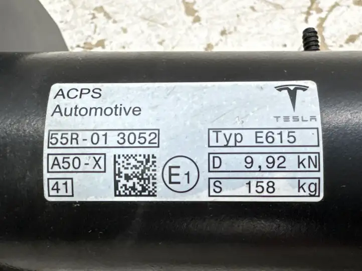Tesla Model Y (2019 - 2024) 153635600A Комплект буксировочного крюка — фото 14