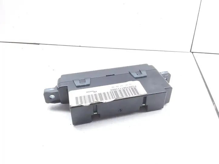 Nissan Qashqai (2006 - 2010) P10075A7711000 Реле предупреждения об ремнях безопасности — фото 2
