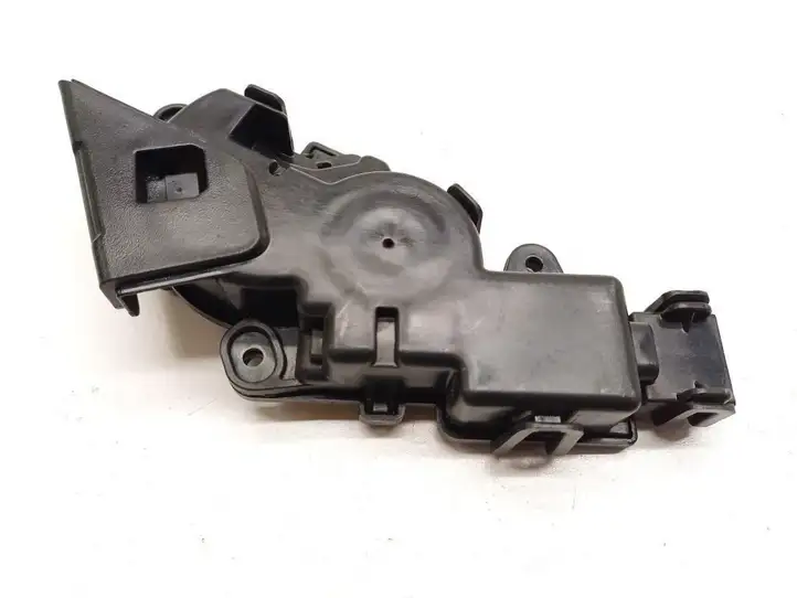 Tesla Model S (2012 - 2016)  1002299-00-B Кнопка открывания перчаточного ящика