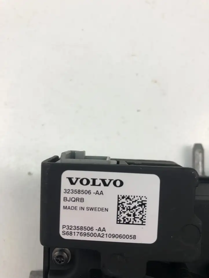 Volvo S90, V90 (2016 - 2020) 32358506AA Модуль управления видео — фото 4