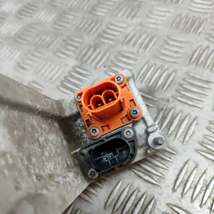 Volkswagen ID.4 (2020 - )  1EE963231 Вентилятор гибридного / электрического автомобиля