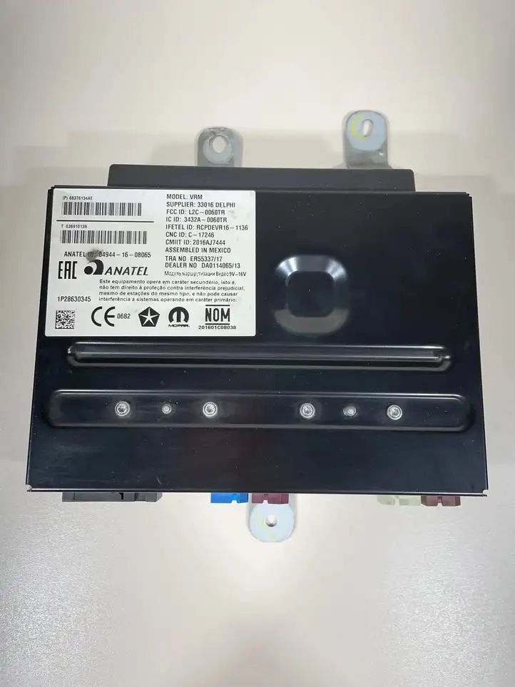 Chrysler Pacifica (2016 - ) 68376134AE Модуль управления видео — фото 1
