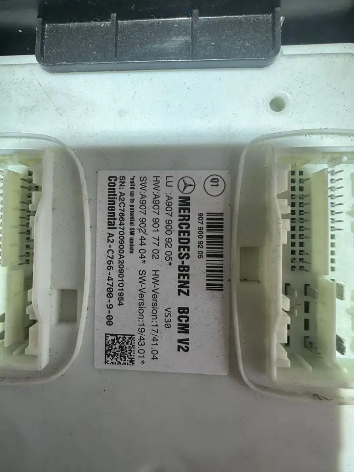 Mercedes-Benz Sprinter W907 W910 (2018 - )  A9079009205 Комплект зажигания