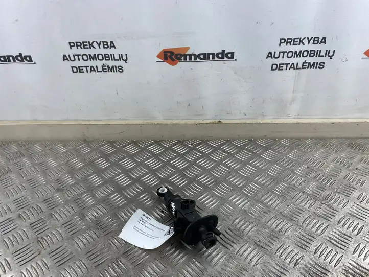 Volkswagen PASSAT B8 (2015 - ) 5Q0721388G Главный цилиндр сцепления — фото 1