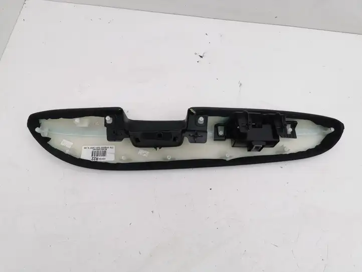Honda HR-V (2015 - 2020) 83700T7900LG0T Ручка двери / накладка — фото 11
