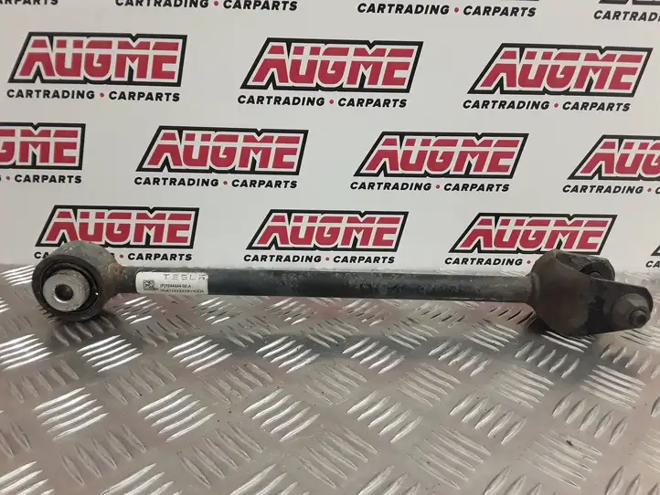 Tesla Model 3 (2017 - 2023)  104444400A Рычаг