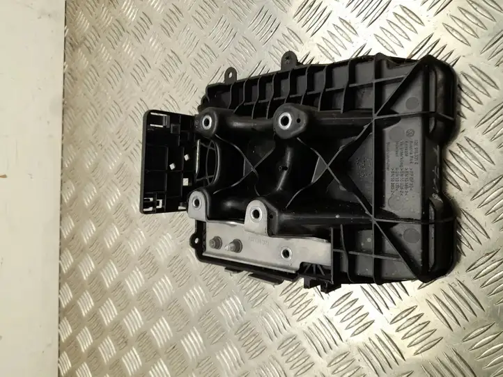 Volkswagen Up (2011 - ) 12E915331C Площадка аккумулятора — фото 2