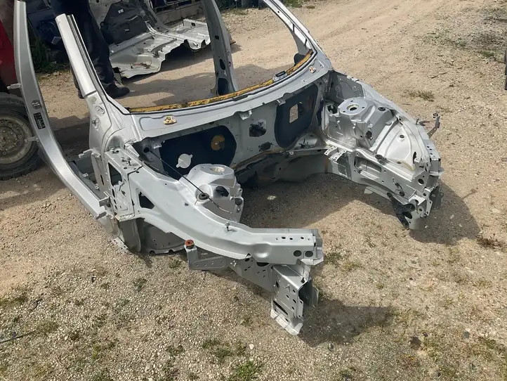 Volvo XC90 (2014 - 2019) Передняя часть кузова — фото 1