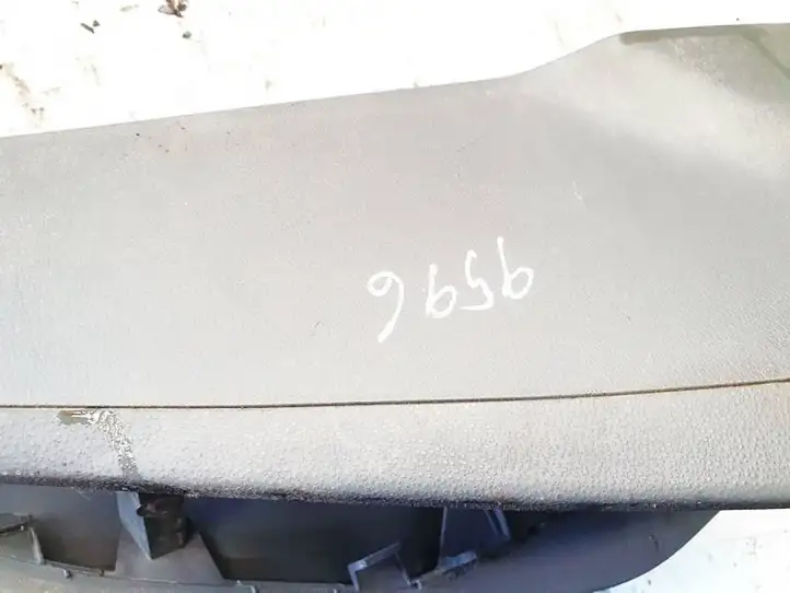 Seat Ibiza IV (6J,6P) (2008 - 2017) 6j0711113c Прочие детали салона — фото 2