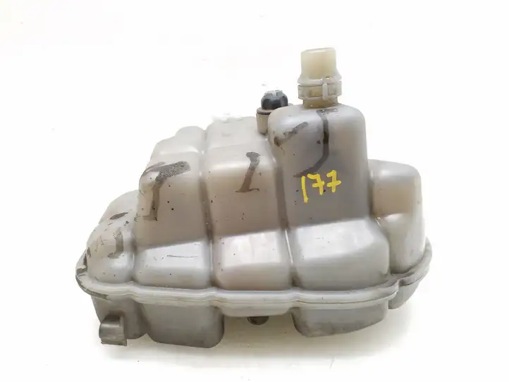 Audi A6 C7 (2011 - 2014) 4G0121403G Расширительный бачок — фото 5