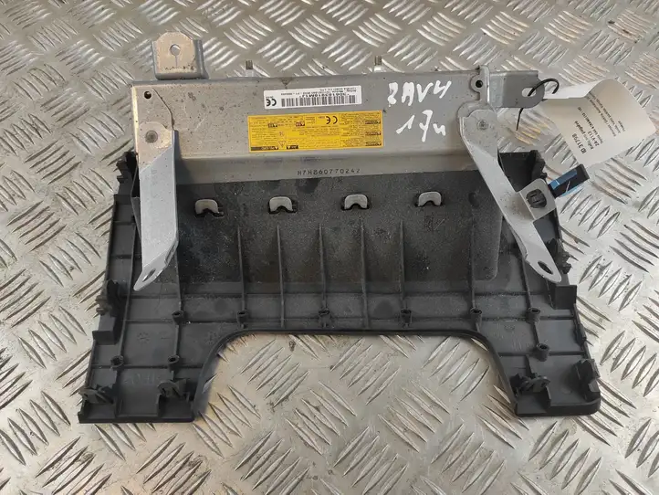 Toyota RAV 4 (XA40) (2012 - 2018) TG11D01003 Коленная подушка безопасности — фото 2