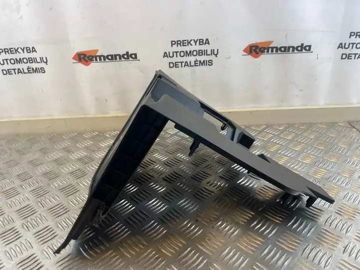Toyota RAV 4 (XA40) (2012 - 2018) 6474242020 Крышка ящика аккумулятора — фото 2